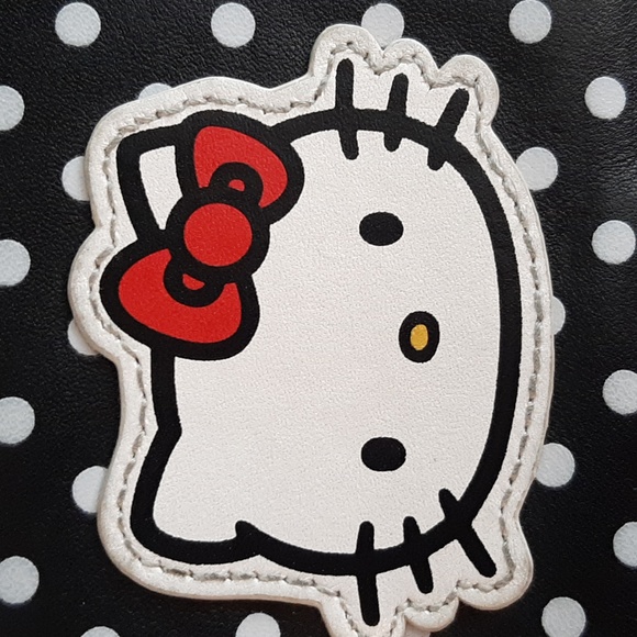 Hello Kitty Wallet - Picture 17 of 17